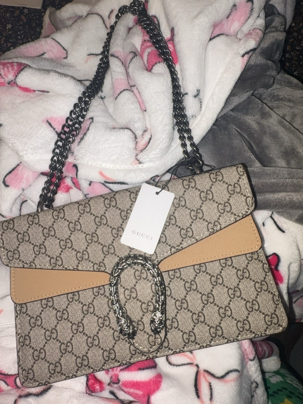 Gucci Beige GG Supreme Shoulder Bag with Tan Trim and Silver Hardware